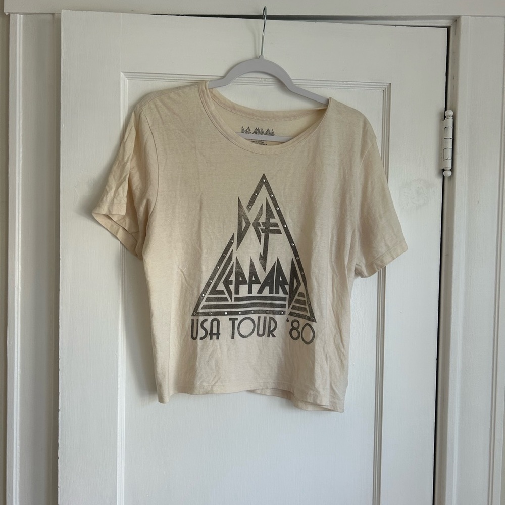 Aerie Cream Graphic Tee